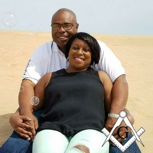 Meet your Posher, Holley